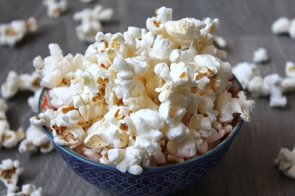 How to Make Sweet and Salty Popcorn - A bowl of homemade movie night delight.